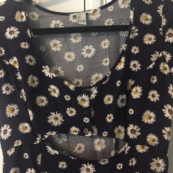 Sunflower skater dress - Picture 2 of 5